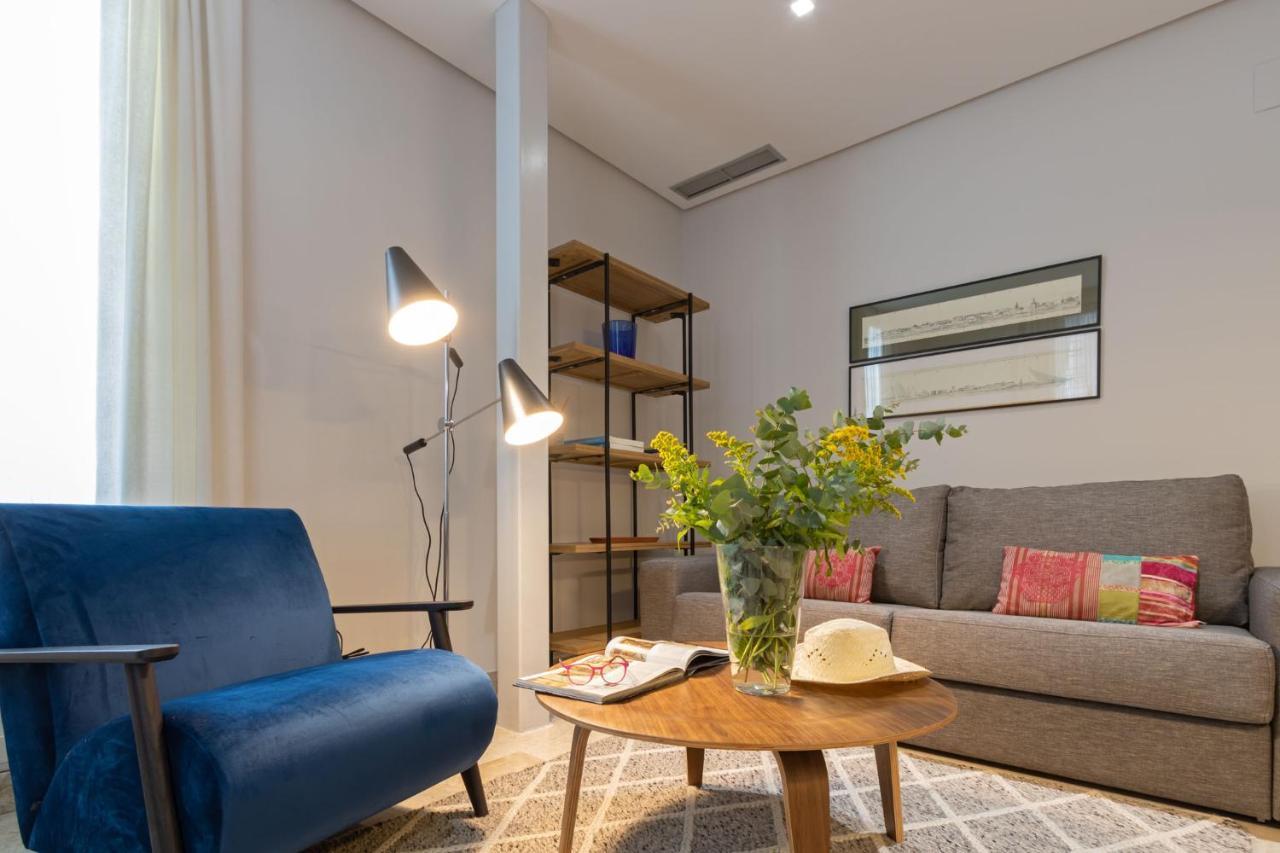 Apartamento Alkazar Gardens Old Town 6 Pax Sevilla Exterior foto