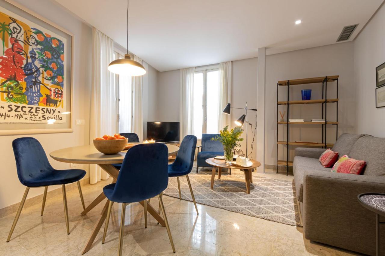 Apartamento Alkazar Gardens Old Town 6 Pax Sevilla Exterior foto