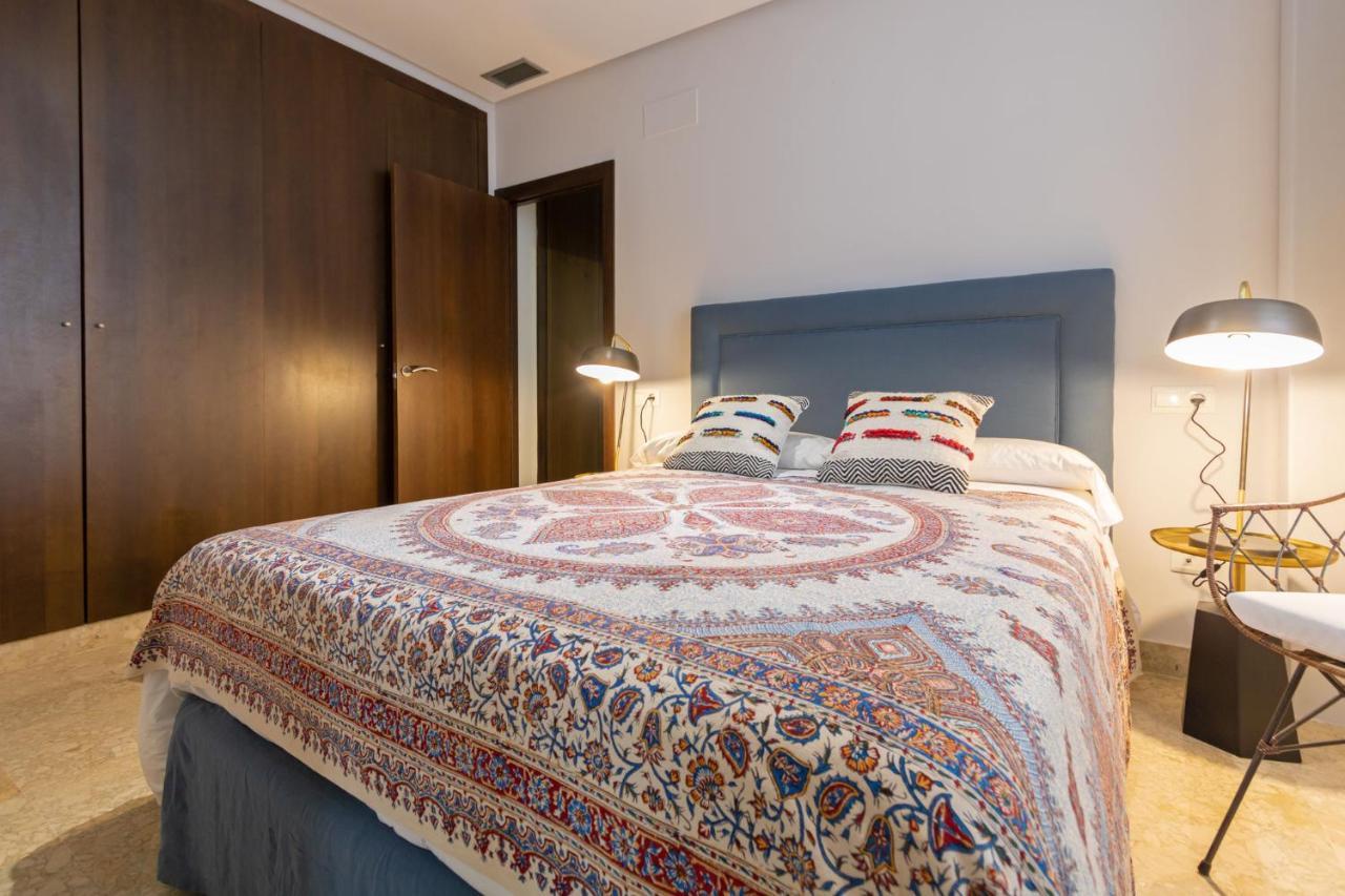Apartamento Alkazar Gardens Old Town 6 Pax Sevilla Exterior foto